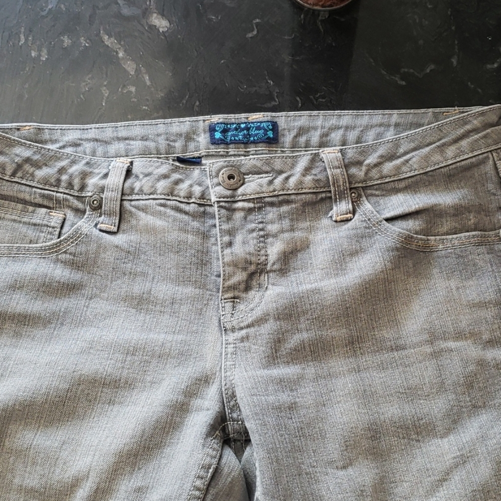 Anchor Blue grey distressed Jean crops